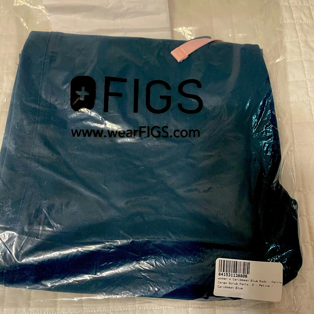 Kade petite Small FIGS women scrub pants NWT